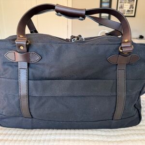 Filson 48 Hour Tin Cloth Duffle Bag
